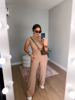 Conjunto Laisa crepe anarruga (nude) - comprar online