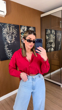 Imagem do Camisa alongada com bolso algodão (vermelho tomate)