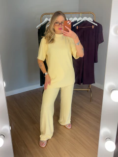Conjunto Martina crepe anarruga (amarelo manteiga) - comprar online
