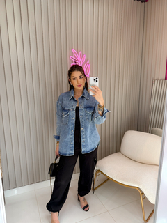 Camisa jeans alongada estonada - Jordanna Galia Store