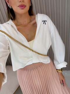 Cropped camisa nózinho (off white)