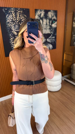 Colete marina gola assimetrica modal (nude) - Jordanna Galia Store