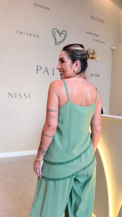 CONJUNTO Martina + calça pantalona marrante (verde oliva) na internet