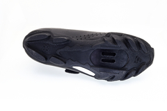 Imagen de Combo Zapatilla Ciclismo MTB Chita Xtrail + Pedales Mixtos AWA 4006 c/calas