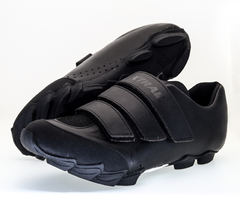 Combo Zapatilla Ciclismo MTB Chita Xtrail + Pedales Mixtos AWA 4006 c/calas - tienda online