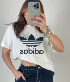 Blusa T-shirt Adidas