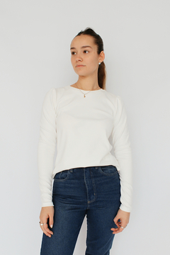 REMERA ALBA MICROPOLAR - SIN CAMBIO