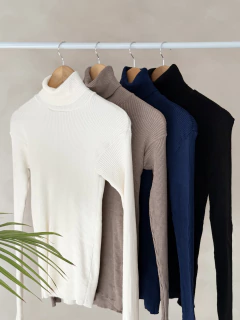 POLERA ANGELICA BREMER - SIN CAMBIO - comprar online