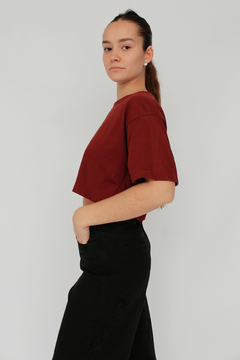 REMERA CROP BORDO - SIN CAMBIO en internet