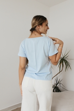 REMERA ANA CELESTE | Talle S al XXL - SIN CAMBIO en internet