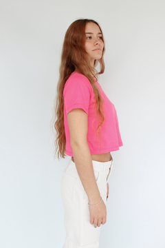 REMERA CROP ROSA - 5 talles - SIN CAMBIO