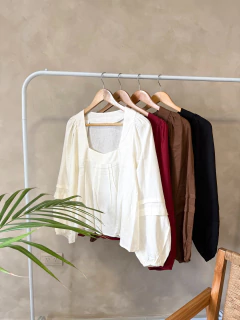 BLUSA JAZMIN - SIN CAMBIO en internet