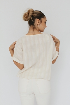 BLUSA LUDMILA - SIN CAMBIO en internet