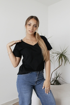 Imagen de REMERA ANA NEGRO | Talle S al XXL
