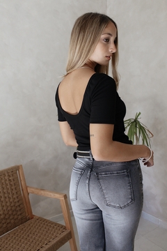 JEAN RECTO FORAS | TALLE 36-46 - VASQUITAS