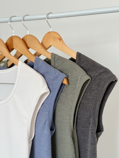 MUSCULOSA MONACO - SIN CAMBIO - comprar online
