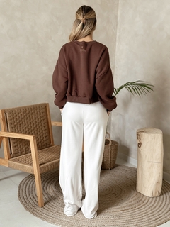 BUZO CARAMEL MARRÓN | TALLE S-XL - SIN CAMBIO