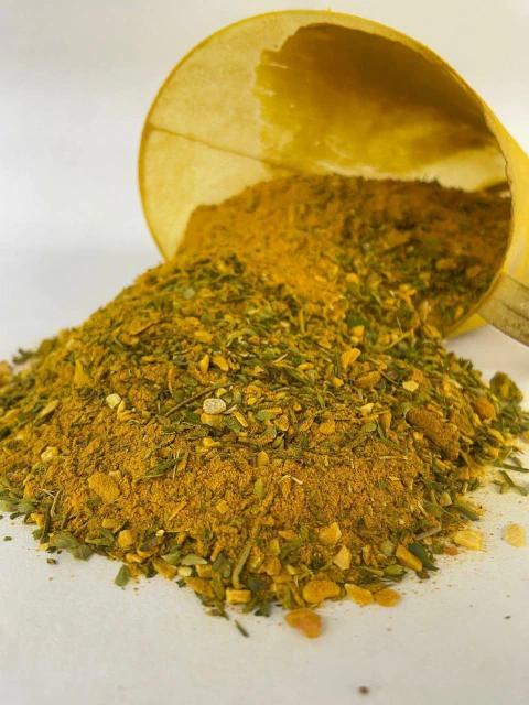 AÇAFRÃO TEMPERADO - 100g - comprar online