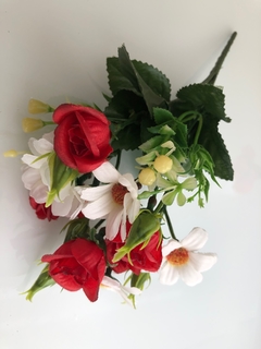 Planta: Buque de rosas misto branco e vermelho na internet