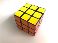 Cubo mágico (un) na internet