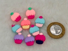 Aplique chapado Mini Cupcake em resina (3un) - comprar online