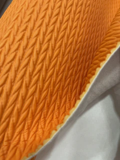 Corino emborrachado Laranja (grosso) 50x70cm na internet