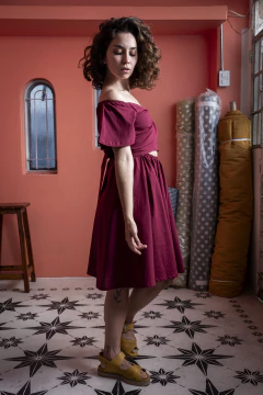 Vestido Universo Bordó en internet