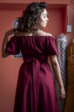 Vestido Universo Bordó