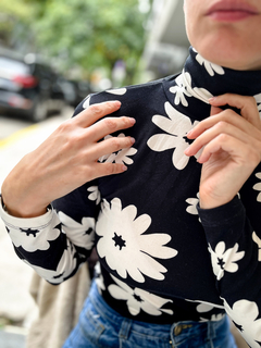 Polera Flower Power - tienda online