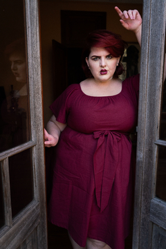 Vestido Universo Bordó en internet