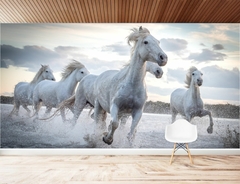Papel de Parede Cavalos Correndo na água