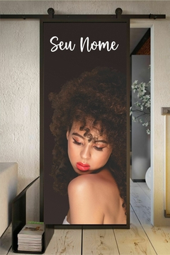 Adesivo Perfurado para Porta de Salão de Beleza