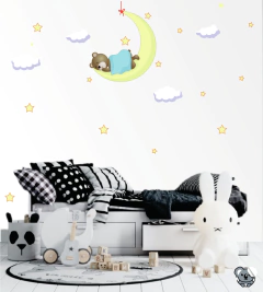 Adesivo De Parede Urso Dormindo na Lua