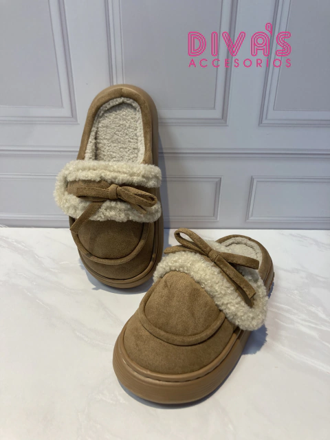 PANTUFLAS MOÑO