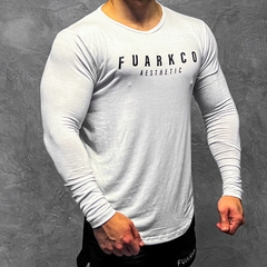 (OUTLET) REMERA WINTER COMPANY WHITE