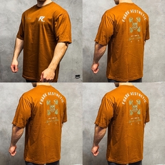 REMERA OVERSIZE SKULL CHOCOLATE