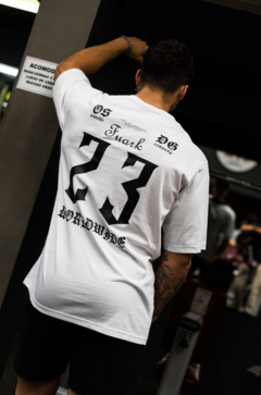 REMERA OVERSIZE PREMIUM 23 WHITE