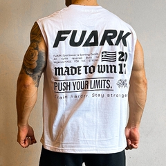 MUSCULOSA BOXY TRAIN HARDER WHITE en internet