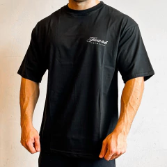 REMERA OVERSIZED CLASSIC BLACK en internet