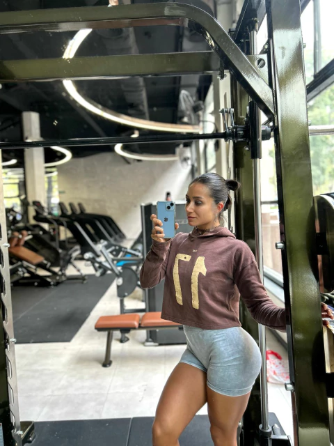 BUZO CROPTOP 17 CHOCOLATE - comprar online