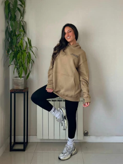 BUZO PESADO NEW CULT BEIGE en internet