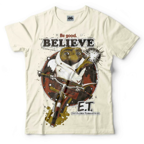 Remera ET Belive Talle M