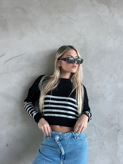 Sweater Stripes Negro en internet