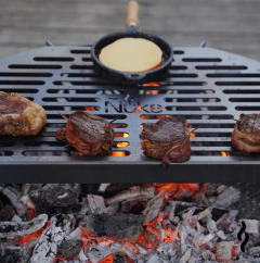 Fogonero Ñuke 100 con 2 parrillas + estaca +plancha NUEVO - comprar online