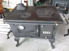 Cocina "Económica" a Leña VALENTINA N° 2 1/2 con horno de hierro - Loderaggio