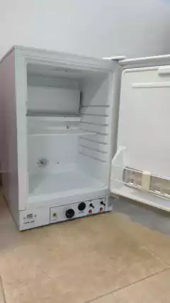 Heladera Trial Sianagas RG310 - tienda online