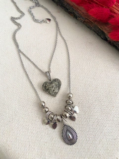 collar corazón pirita