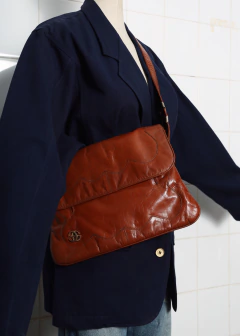Bolsa Vintage Anos 70 na internet