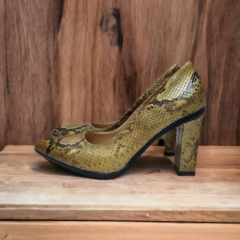 STILETTO