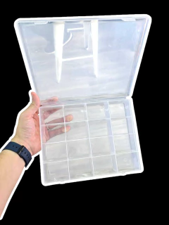Caja divisora grande con 16 compartimentos en internet